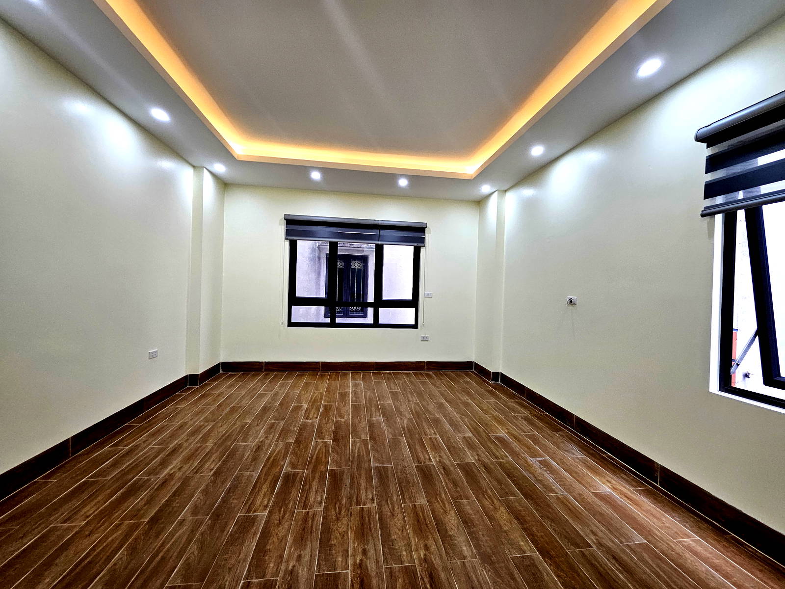 Bán Nhà ĐẸP Cầu Giấy LOGOC - 6T THANG MÁY - Ở NGAY - 40M2 GIÁ TỐT! - Ảnh 1